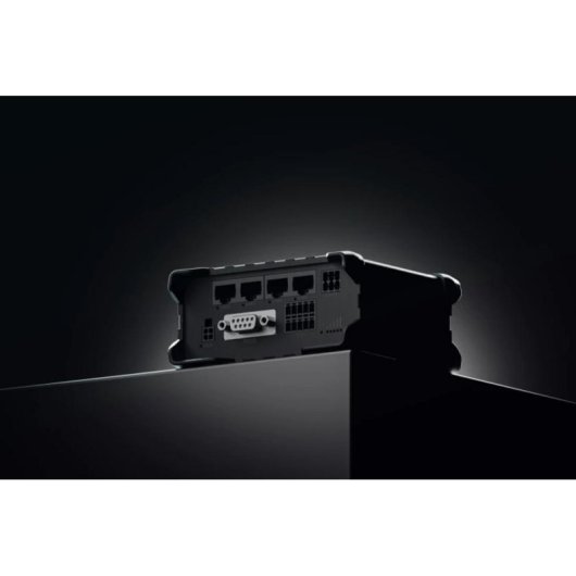 Router Teltonika RUT976 4G 5G WiFi 4 Dual SIM Industrial Gigabit