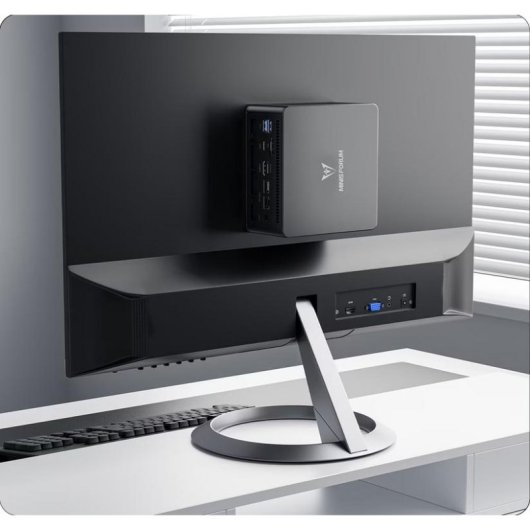 Barebone Minisforum UM890 PRO AMD Ryzen 9 8945HS 32GB RAM DDR5 SO-DIMM SSD 8K HDMI DP USB4