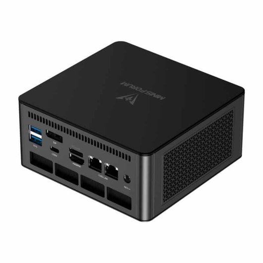 Barebone Minisforum UM890 PRO AMD Ryzen 9 8945HS 32GB RAM DDR5 SO-DIMM SSD 8K HDMI DP USB4