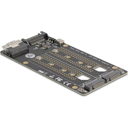 Adaptador Delock para 2 SSD M.2 NVMe PCIe 4.0 a SFF-8654 8i