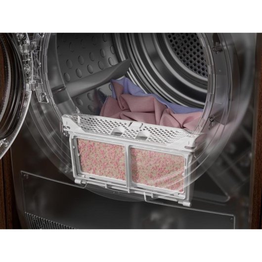 Secadora de bomba de calor AEG Series 7000 TR718P2OB 8 kg Clase D con ÖKOFlow
