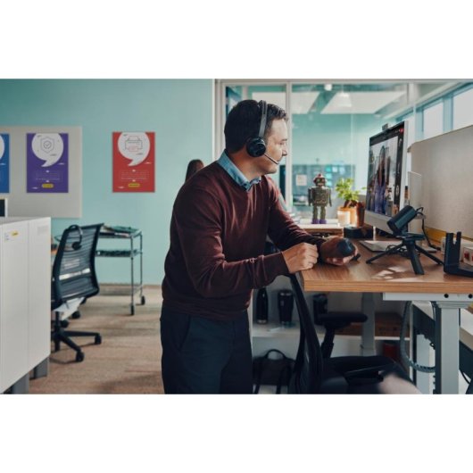 Auriculares HP Poly Voyager Focus 2 inalámbricos Bluetooth con Cancelación Activa de Ruido, Micrófono y USB-A, negros