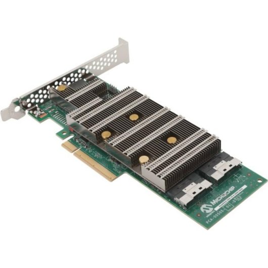 Serveur Microchip SmartRAID 3258-16i/e 8GB DDR4 16 Ports SAS/SATA PCIe 4.0