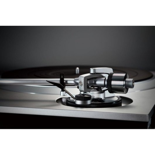 Tocadiscos Technics SL-1500C Tracção Direta Placa Alumínio Prateado