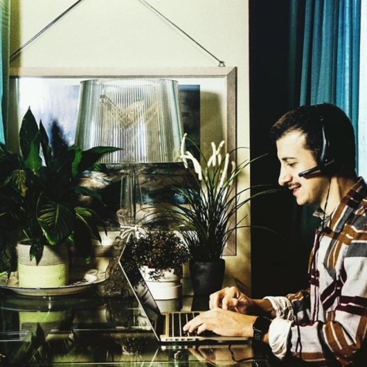 Auriculares Empire Media DESK-930 con cable, conexión 3,5 mm, para llamadas y música, negros