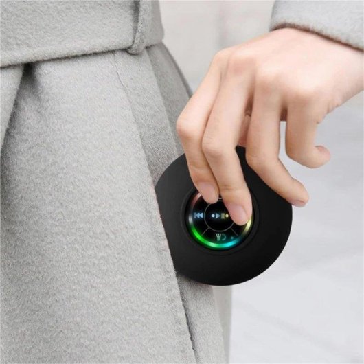 Altavoces Autrucker Bluetooth Portátil IPX4 con micrófono y luz LED