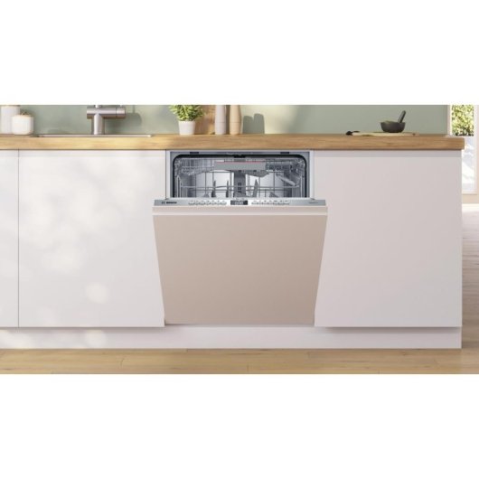 Lavavajillas Bosch Serie 4 SMV4ENX06E 13 Servicios B con apertura automática y Wi-Fi