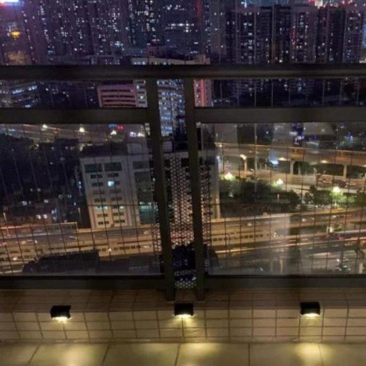 Conjunto de 4 luzes solares pretas para exteriores Autrucker — Luz quente, impermeáveis