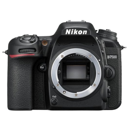 Spiegelreflexkamera Nikon D7500 Gehäuse 20,9 MP 4K Ultra HD WiFi AF 51 Punkte