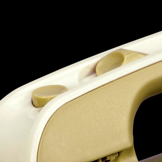 Batidora de Mano Klack 200W, 3 Velocidades, Botón de Expulsión y Soporte Integrado