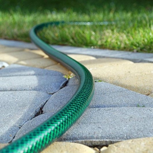 Manguera de jardín CELLFAST ECONOMIC 50 m verde 3 capas resistente UV