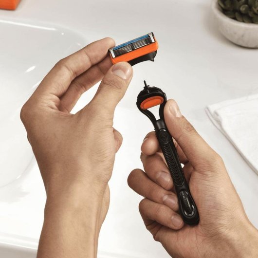 Hojillas de Afeitar Gillette Fusion5 4 Piezas Hombres Acero Inoxidable Naranja