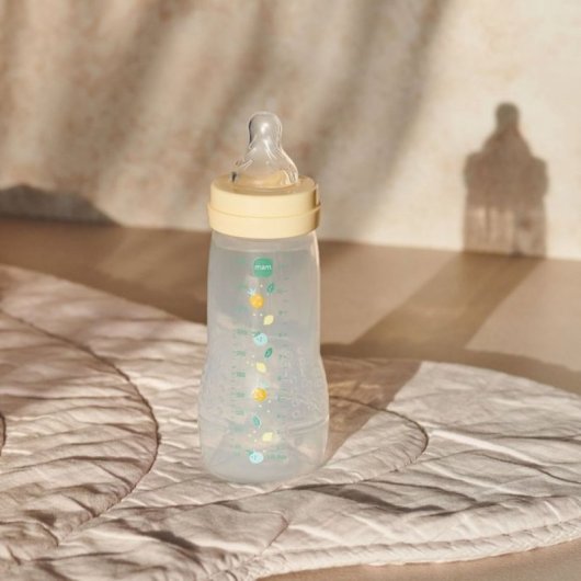 Mam Easy Active 330 Ml, Pack De 2 Botellas Ice + Pearl, Tétine Skinsoft™ Débit X, Silicona Ultra Suave Y Cuelo Ancho, Desde 6 Meses
