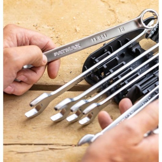 Stanley Fatmax Juego De Llaves Combinadas Reversibles Con Carraca 7 Piezas 8-19 Mm, 72 Dientes, 15° Horquilla Antideslizante Y Estuche Compacto