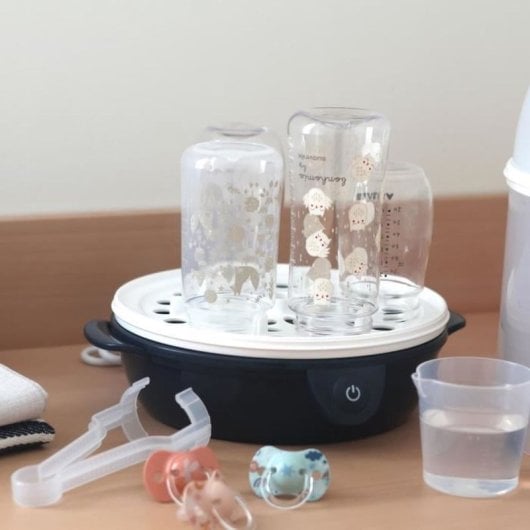 Beaba Stéril Express Evolutif 2 En 1 Esterilizador Eléctrico De Vapor, Ciclo 6 Min, Azul Noche, 150 Ml, 2 Modos Maxi Y Mini, Incluye Dosificador Y Pinzas