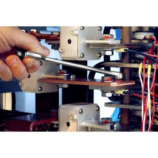 Facom 440.24pb Llave Combinada 24 Mm De Acero Cromado Satinado, Carraca Doble Hex 12 Puntas Ogv®, Ángulo 30°, Perfil I-beam, 267 Mm