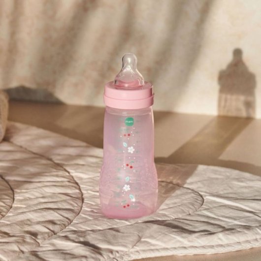 Mam Easy Active Biberón 330 Ml Berry, Etapa 2, Tetina Skinsoft Silicona Caudal Rápido 3, Cuello Ancho Y Tapa Anti-desgote Transparente