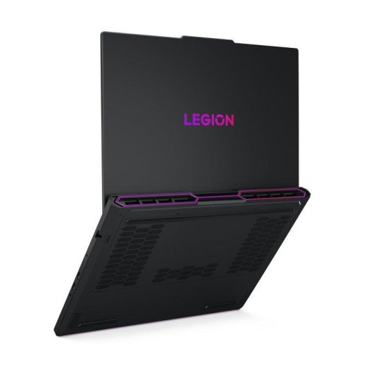 Portatile Lenovo Legion Pro 7 16IAX10H 16" Intel Core Ultra 9 275HX 64GB Windows 11 RTX 5090 2TB SSD chassis alluminio