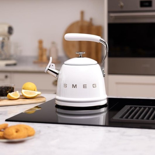 Tetera Smeg WKF01WH 2,3 L Blanco Acero Inoxidable