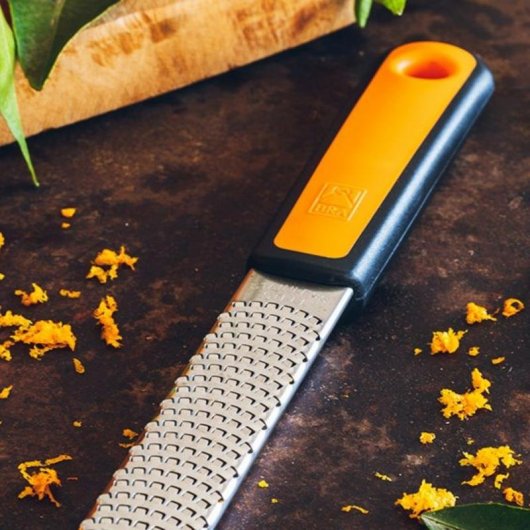 Rallador de mano BRA Efficient A195025 Naranja con agujero para colgar