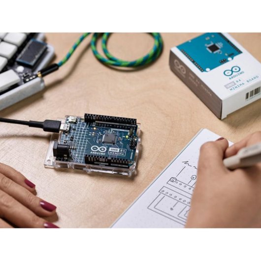 Placa de desarrollo Arduino UNO R4 Minima 48 MHz ATmega328
