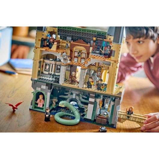 LEGO Harry Potter Castello di Hogwarts Ala Est 76473 2164 pezzi