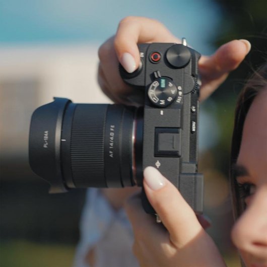 Objectif VILTROX 14mm F4.0 Air Autofocus Monture Sony E Noir