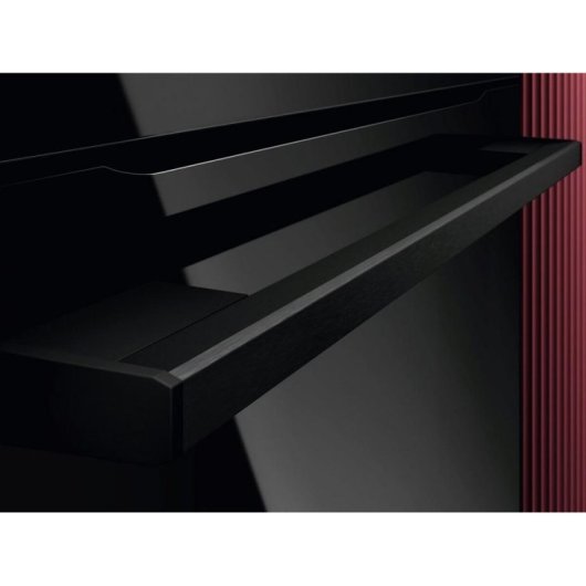 Forno Compacto Micro-ondas AEG Series 5000 NKO5N40K Limpeza Manual 41L 60cm Preto