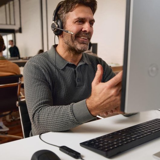 Auricolari Poly Mission 820 con cavo USB-C, cancellazione attiva del rumore, ufficio, nero