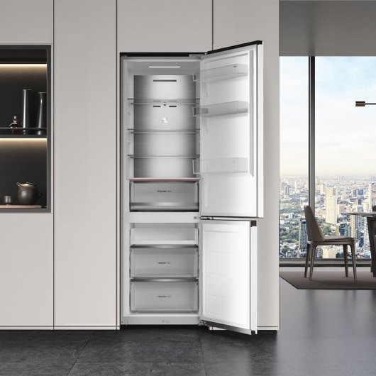 Frigorífico Combi Teka Total No Frost 186cm 330L E Blanco