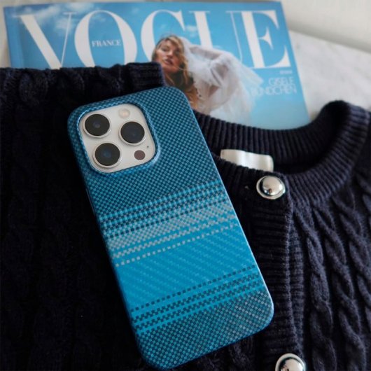 Funda Carbono Compatible Con Iphone 16 Pro