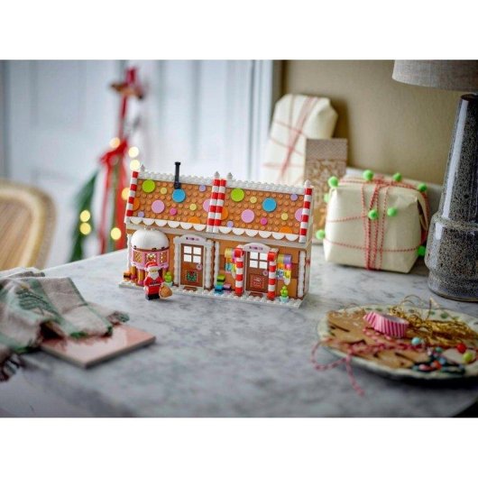 LEGO Festive Gingerbread House 40809 498 pezzi