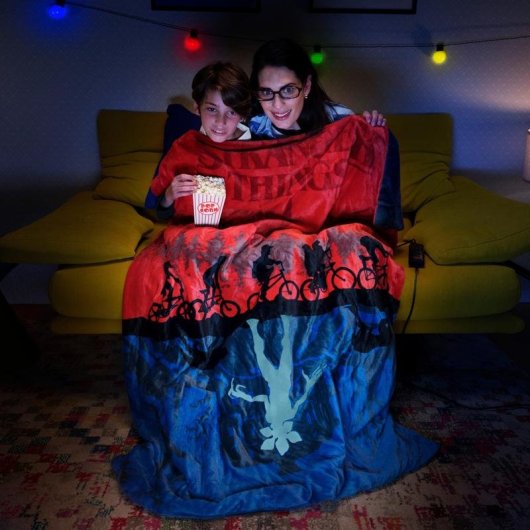 Manta eléctrica Imetec CaldoPlaid Stranger Things 120x160 cm 6 niveles calefacción