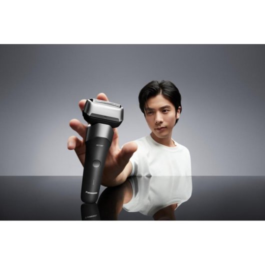 Rasoir Visage Panasonic ES-RM3FXK503 Sans Fil 45min Sec et Mouillé 3 Lames