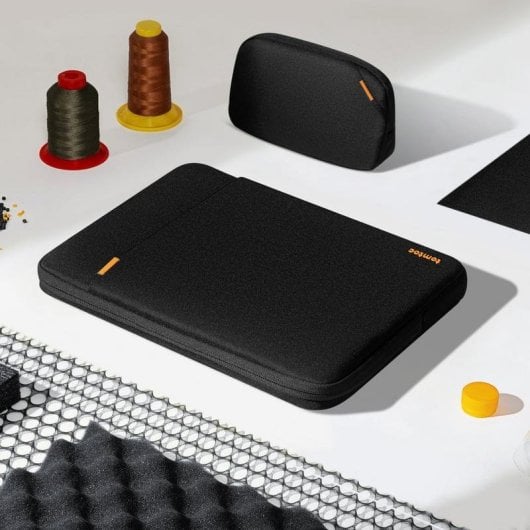 Funda portátil tomtoc Defender-A13 16" negra