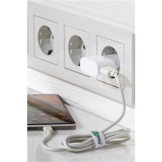 Carregador USB-A Goobay 44948 Preto 100-240V Universal Interior
