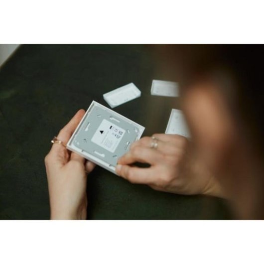 Interruptor Inteligente Senic Friends of Hue ZigBee Compatible Philips Hue