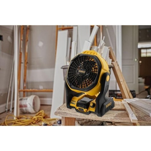 Ventilatore da Tavolo Senza Fili DEWALT DCE512N-XJ 28 m³/h Testa Inclinabile Batteria