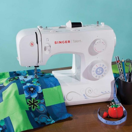 Máquina de coser Singer 3323D Blanco 23 programas de costura