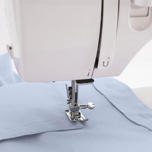 Máquina de coser Singer 3323D Blanco 23 programas de costura