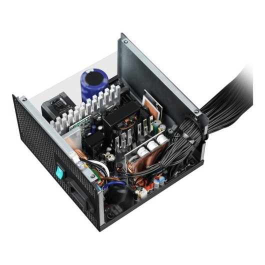 Fuente de alimentación DeepCool PN750D 750W Certificación 80 PLUS Gold no modular