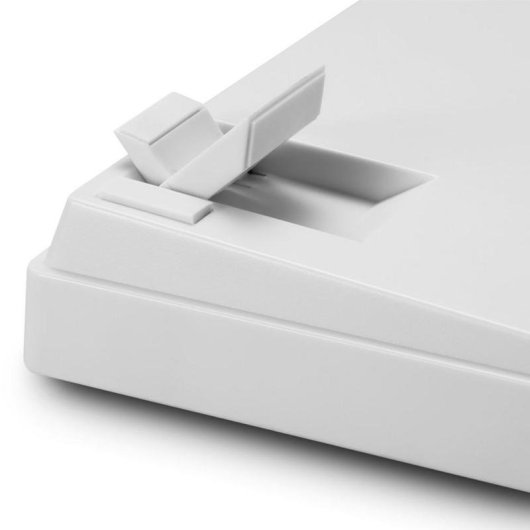 Teclado Sharkoon SKILLER SGK50 S4 compacto 60% RGB Hot-Swap branco
