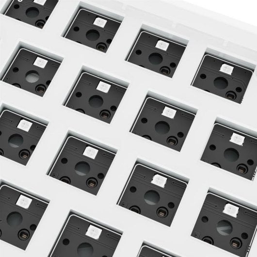 Teclado Sharkoon SKILLER SGK50 S4 mecánico gaming hot-swap LED RGB alemán