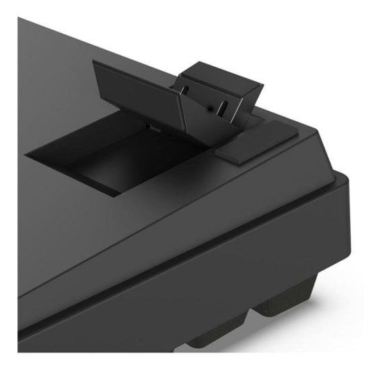 Teclado Sharkoon SKILLER SGK50 S4 Gen2 mecánico compacto con switches Gateron Yellow y RGB alemán