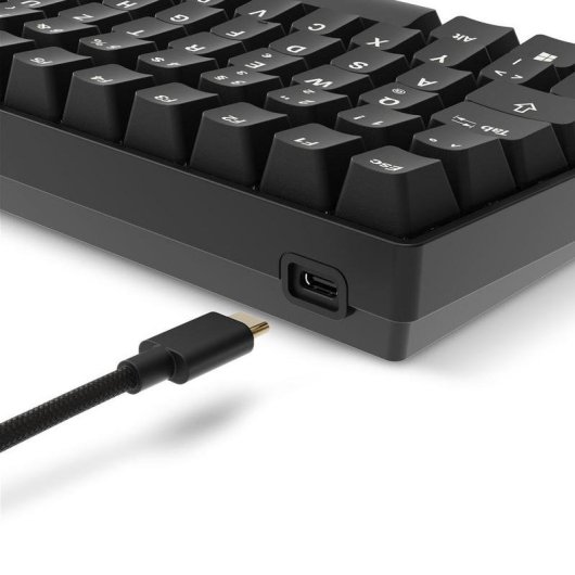 Teclado Sharkoon SGK50 S3 mecânico gaming switches Gateron Yellow RGB alemão