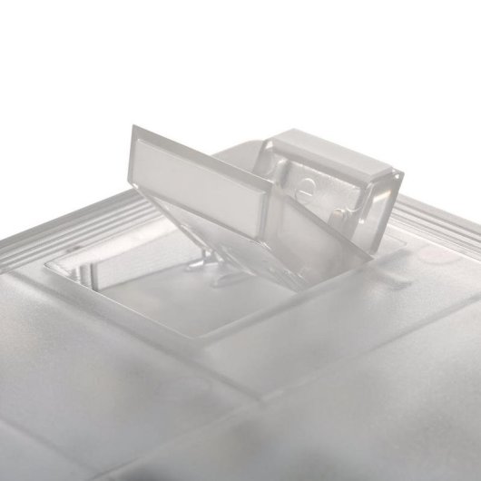 Teclado Sharkoon Crystal Shark mecánico compacto con RGB y conexión dual alemán