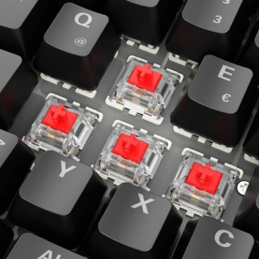 Teclado Sharkoon SKILLER SGK50 S2 mecánico gaming con switches Gateron Red y RGB