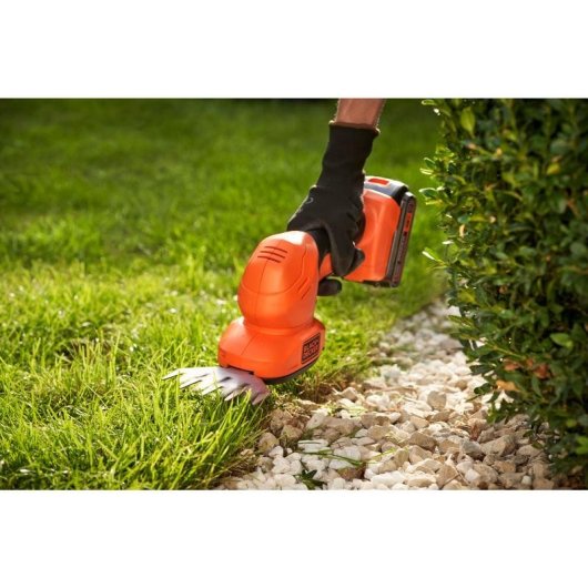 Cortador-elétrico Black & Decker BCSS18D1-QW 18V 2 Ah