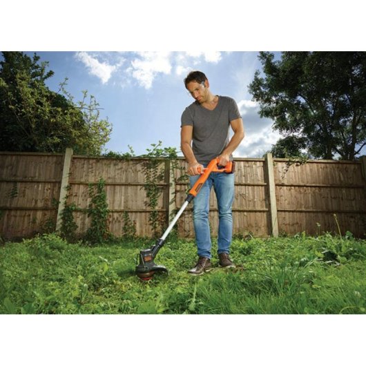 Kantenschneider Black & Decker ST1823 18V 1,5 Ah 25 cm Lithium-Ionen