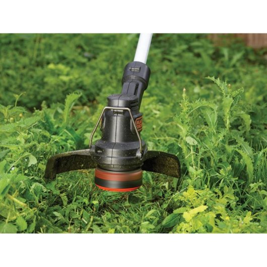 Kantenschneider Black & Decker ST1823 18V 1,5 Ah 25 cm Lithium-Ionen